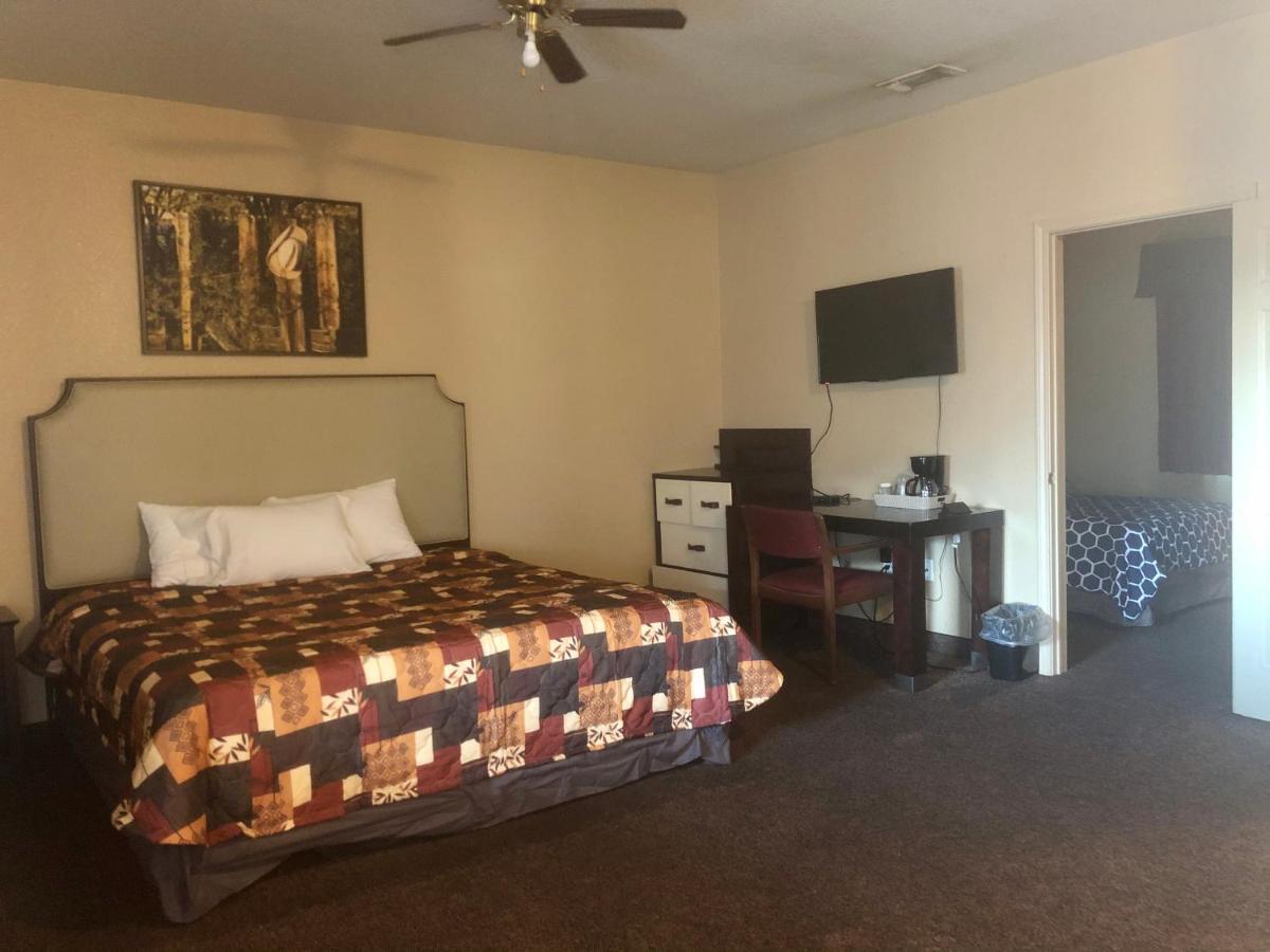 Lone Star Inn & Suites Killeen Exterior photo